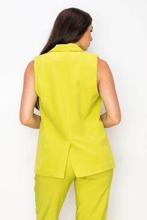 Solid Collared Vest with Pockets